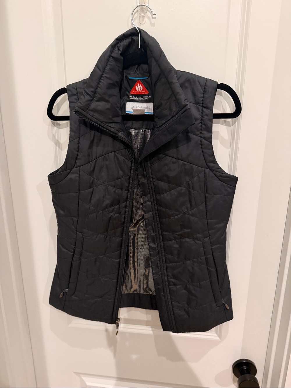 Columbia Black Quilted Women's Heated Vest